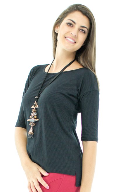 Blusa Madalena Canelada Manga 3/4 Lisa Preta