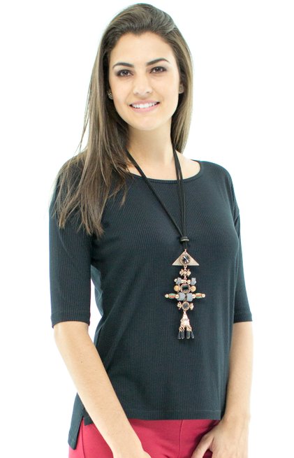 Blusa Madalena Canelada Manga 3/4 Lisa Preta