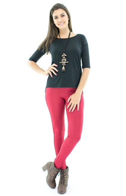 Blusa Madalena Canelada Manga 3/4 Lisa Preta