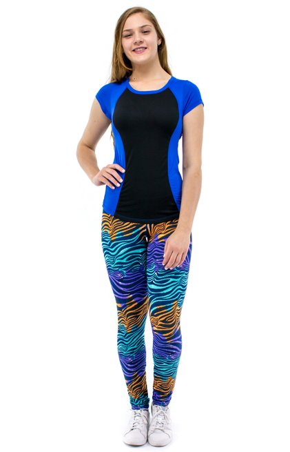 Baby Look Fitness Soninha Manga Curta DryFit Ultracool UVPro Lisa Azul e Preto