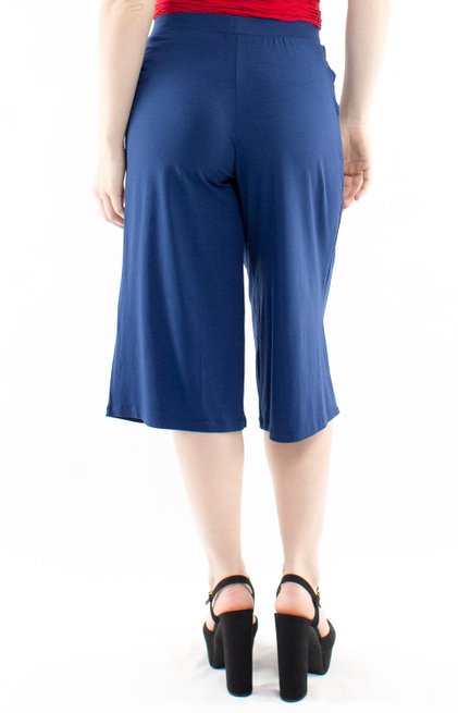 Calça Pantacourt Viscolycra Lisa Azul Marinho