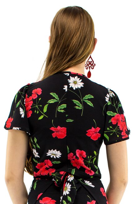 Blusa Cropped Manga Curta Estampa Floral Black