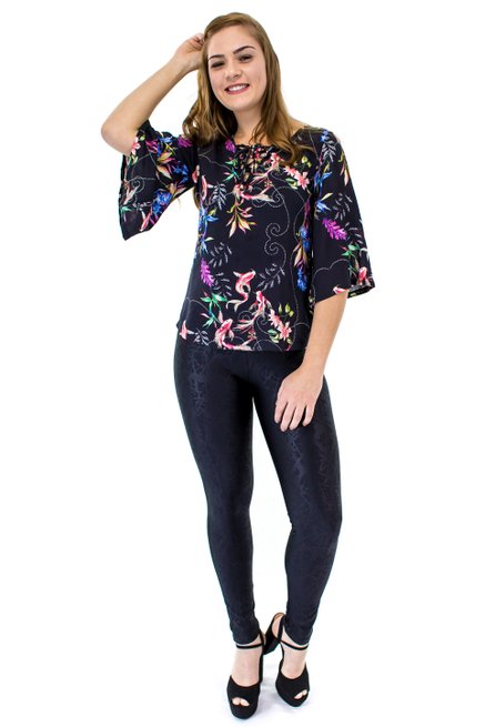 Blusa Manga 3/4 Flare Estampa Floral Black