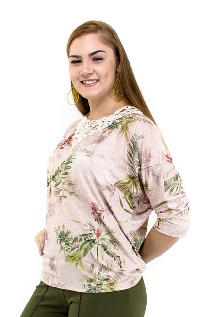 Blusa Manga 3/4 Guipir Estampa Floral Rosê
