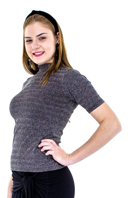 Blusa Manga Curta com Gola Brilho Lisa Cinza