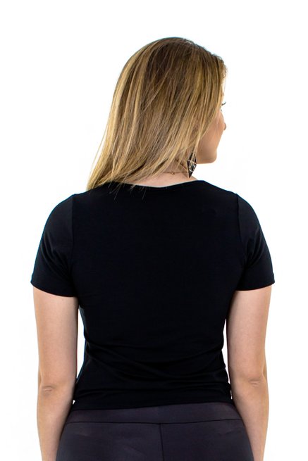 Blusa Manga Curta Cropped Lisa Preta