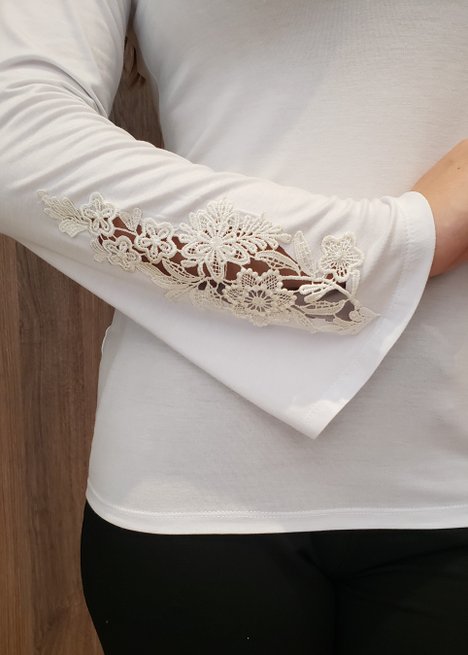 Blusa Manga Longa Guipir Lisa Branca