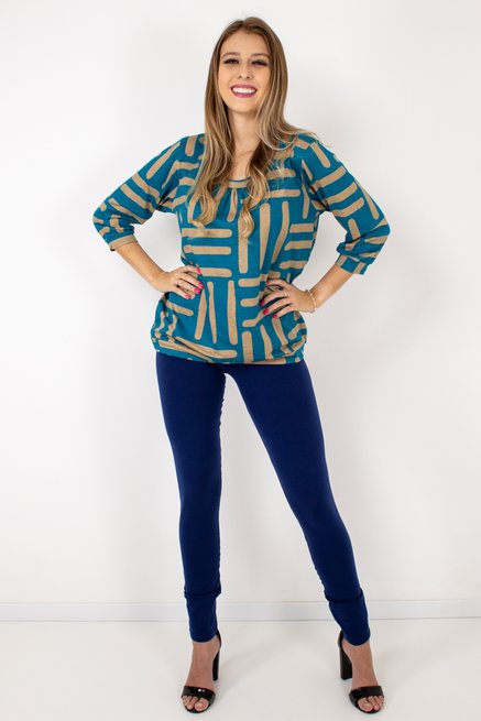 Blusa Marinheiro Manga ¾ em Malha Viscolycra Estampa Geométrica