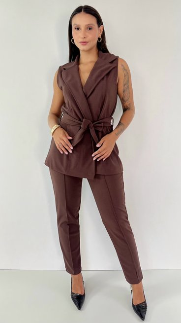 Conjunto Feminino Colete Liso Marrom