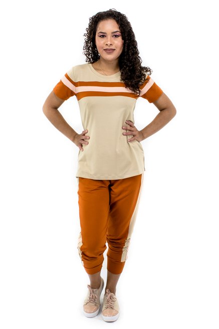 Conjunto Manga Curta Moletin Liso Bege e Laranja