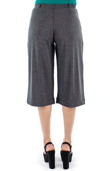 Calça Pantacourt Lisa Preto Acetinado