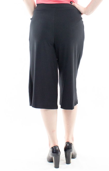 Calça Pantacourt Viscolycra Lisa Preta