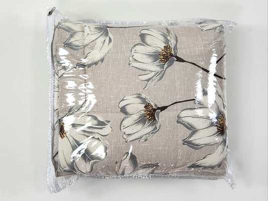 Fronha Malha Matelada Estampa Flores Branca
