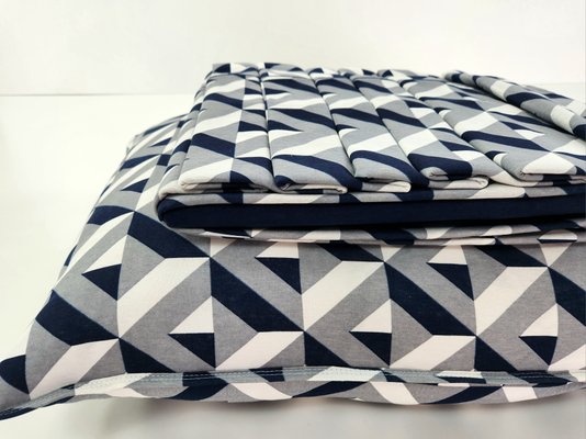 Jogo de Cama Malha Casal Queen 4pçs Estampa Geométrica Azul Marinho e Cinza