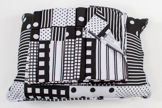 Jogo de Cama Malha Casal Queen 4pçs Estampa Geométrica Preto e Branco