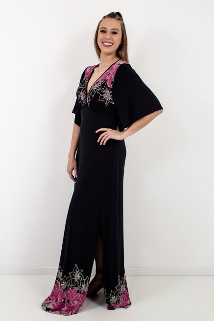 Vestido Feminino Kaftan Barrado Liso Preto Estampa Floral
