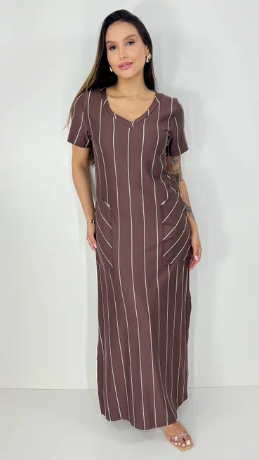 Vestido Feminino Longo Camisetão Manga Curta Marrom com Listras Brancas