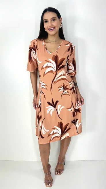 Vestido Feminino Manga Curta Estampado em Tons de Marrom