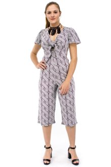 Macacão Pantacourt Bruna Manga Curta Estampa Geométrica Branca