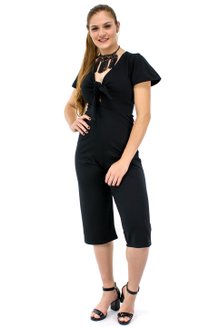 Macacão Pantacourt Bruna Manga Curta Liso Preto