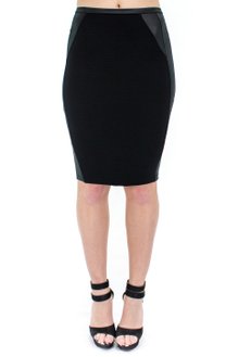 Saia Eliani Clássica Jacar Liso Preto