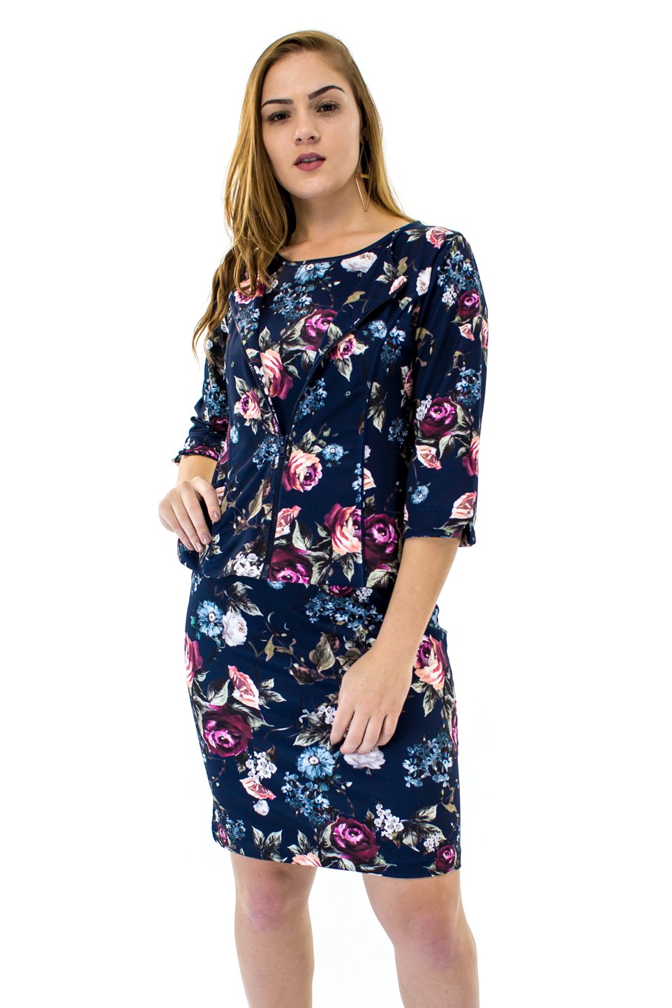 Vestido Manga Curta Floral Azul  Ideias fashion, Vestido casual